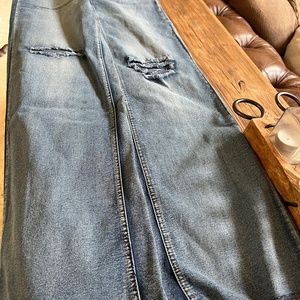 Elastic waist wide leg jeans